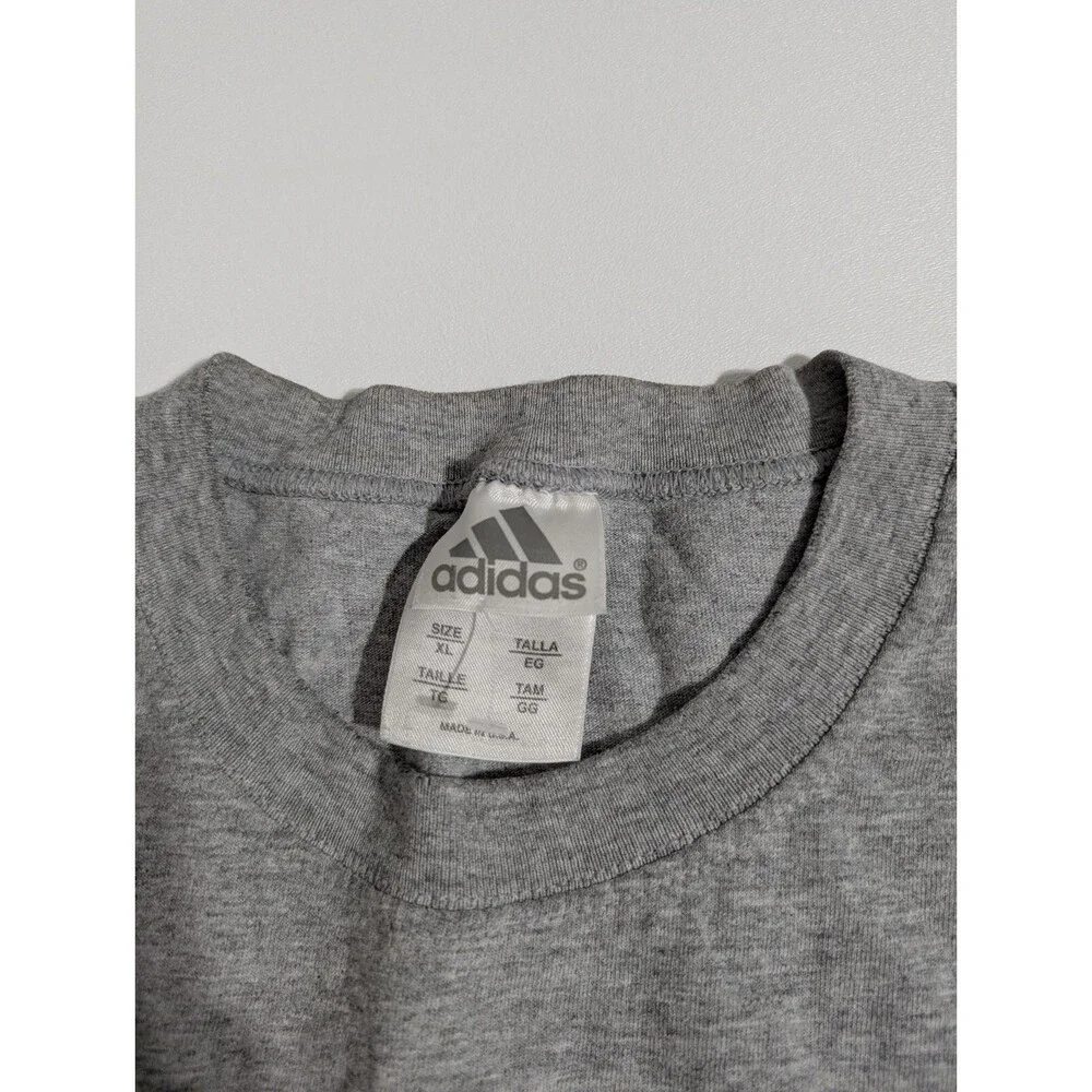 Vintage Y2K Adidas Sleeveless T-Shirt Men's Size XL Gray Basketball Made In USA